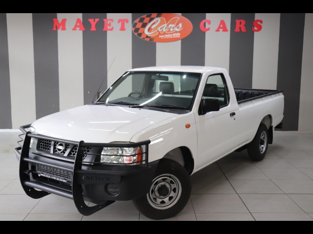 BUY NISSAN HARDBODY NP300  2017, Mayet Cars