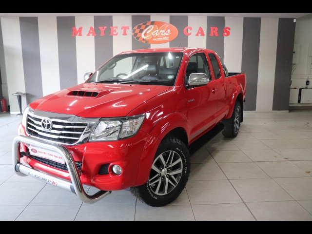 BUY TOYOTA HI-LUX 2016 HILUX 3.0D-4D LEGEND 45 XTRA CAB P/U, Mayet Cars