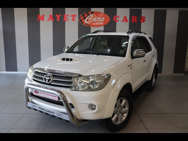 BUY TOYOTA FORTUNER 2011 3.0D-4D R/B, Mayet Cars